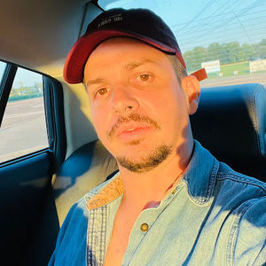 Meet your Posher, Jorge luis